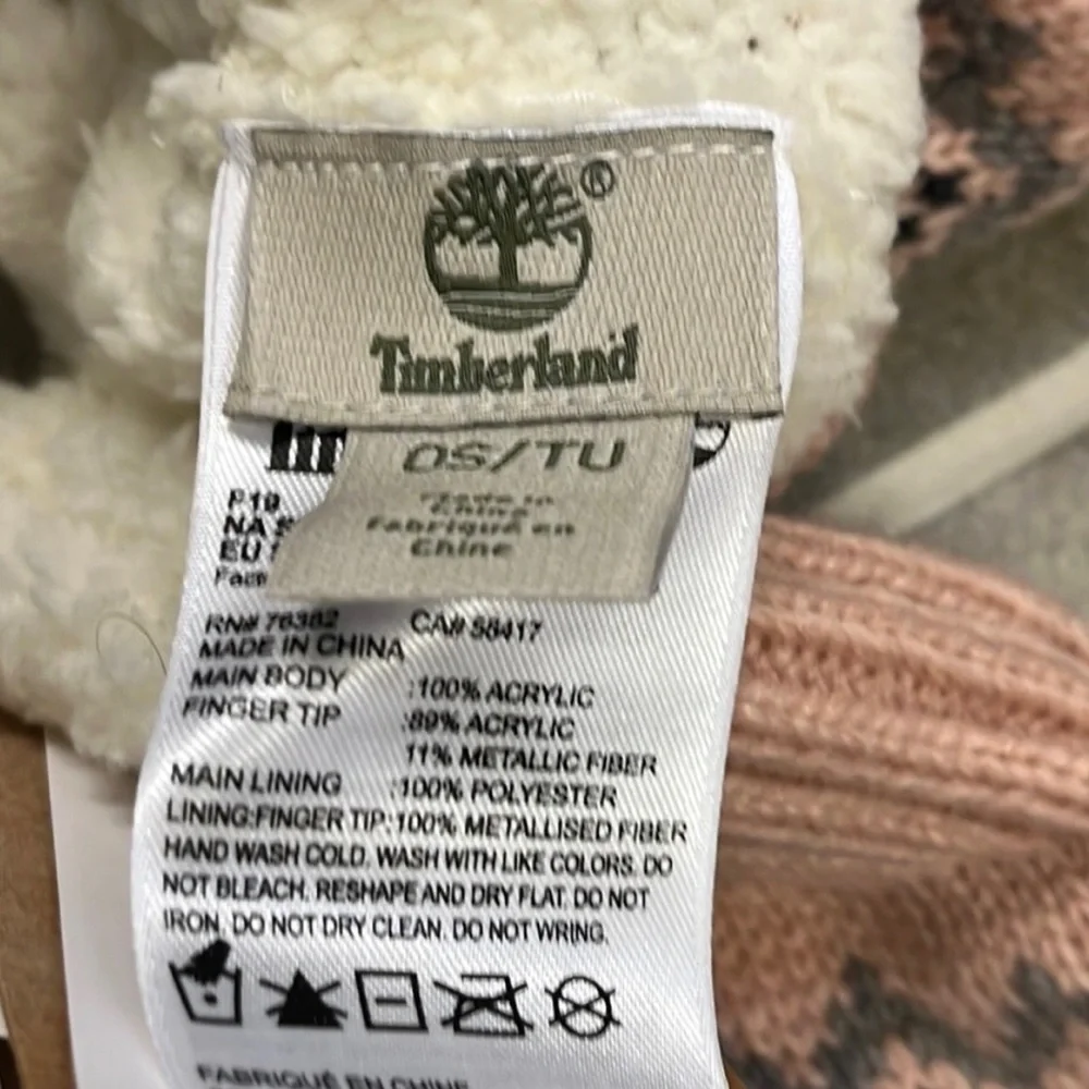 Timberland Winter Pom Hat and Gloves Set new pink Acrylic One Size Women’s